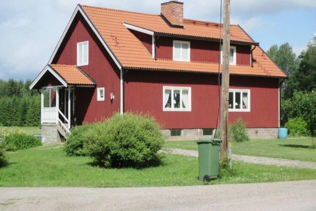 Egen Laegenhet I 2-Familjshus Pa Landet. Villa Tierp Luaran gambar